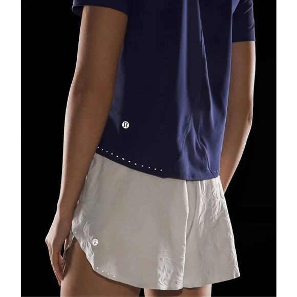 LULULEMON Lightweight Stretch Run T-Shirt Size 4? Airflow Embossed Blue - Picture 6 of 9